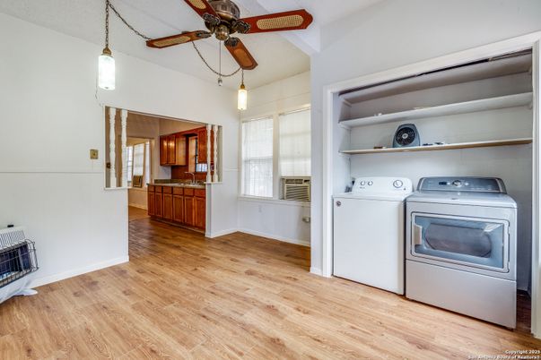 Interior, Pendant Lights, Washer, Wood Texture Flooring
