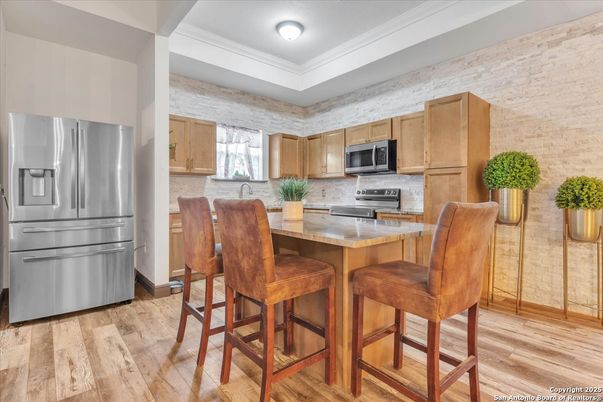 Dining room, Interior, Kitchen, Stainless Steel Appliances, Stone Walls, Wood Texture Flooring