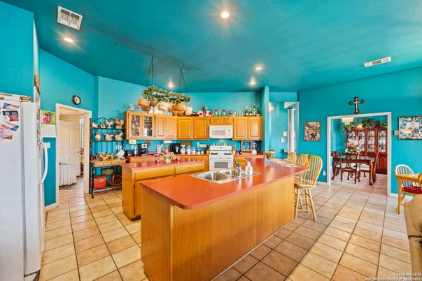 Dining room, Interior, Kitchen, Recessed Lighting