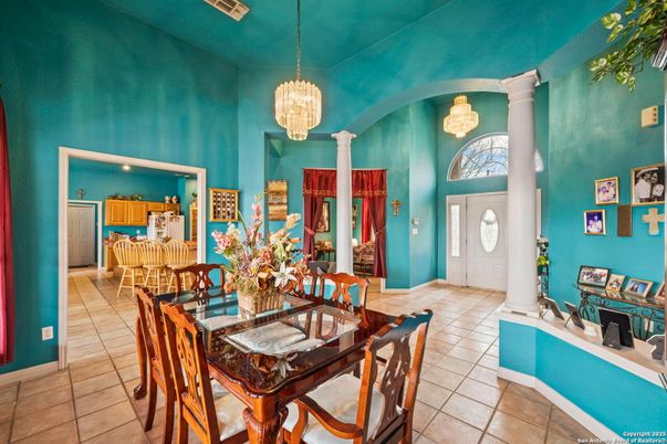 Chandelier, Dining room, Interior