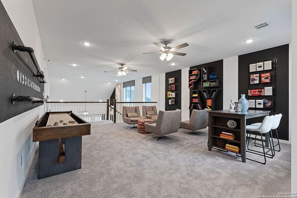 Billiard Table, Game Room, Interior, Living room, Recessed Lighting