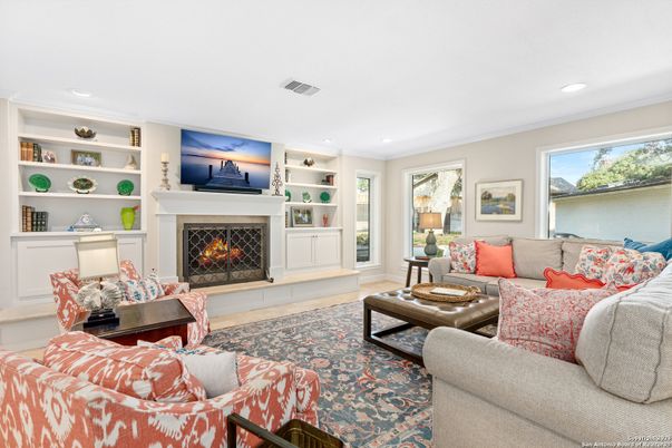 Fireplace, Interior, Living room, Recessed Lighting
