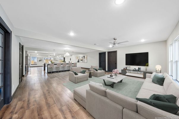 Interior, Kitchen, Living room, Pendant Lights, Recessed Lighting, Wood Texture Flooring