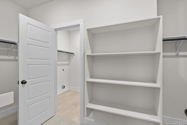 Interior, Walk-in Closets, Wood Texture Flooring