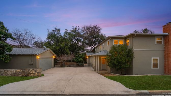 Detached Garage, Exterior