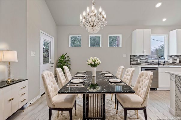 Chandelier, Dining room, Interior, Kitchen, Recessed Lighting, Wood Texture Flooring