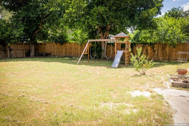 Backyard, Exterior, Playground