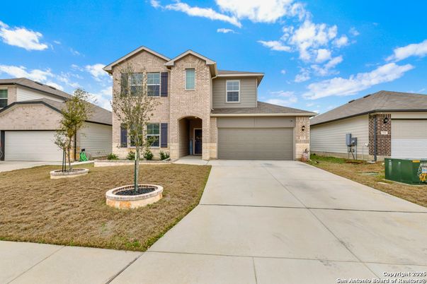 Attached, Detached Garage, Exterior, Facade, Brick Traditional