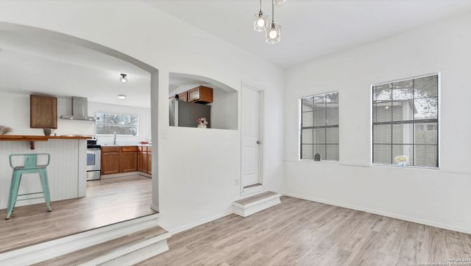 Interior, Kitchen, Pendant Lights, Wood Texture Flooring