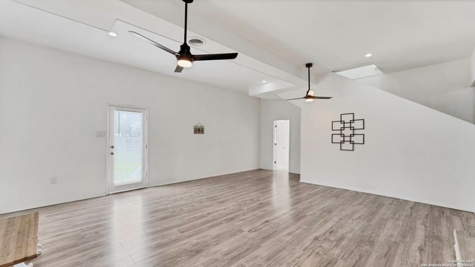 Empty room, Interior, Recessed Lighting, Wood Texture Flooring