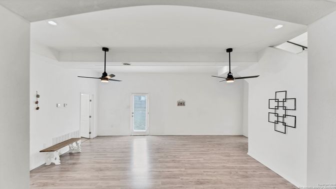 Empty room, Interior, Recessed Lighting, Wood Texture Flooring
