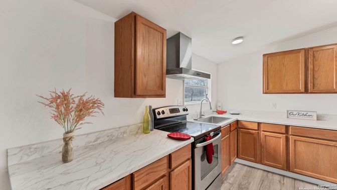 Interior, Kitchen, Wood Texture Flooring