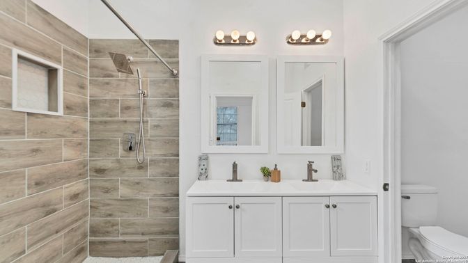 Bathroom, Glass Shower, Interior