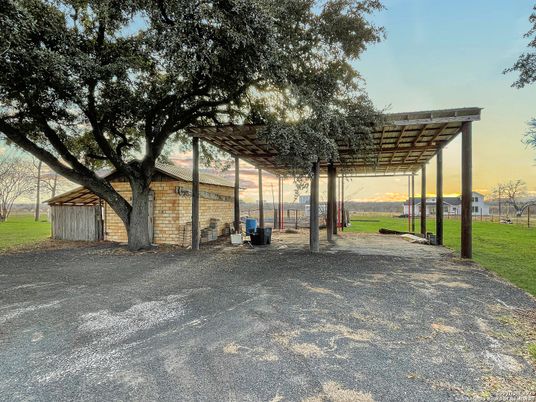 Backyard, Detached Garage, Exterior