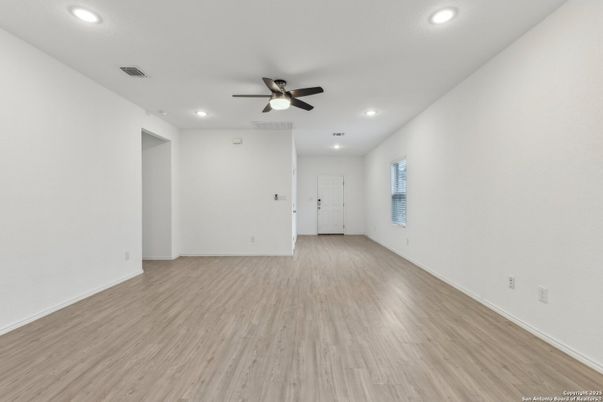 Empty room, Interior, Recessed Lighting, Wood Texture Flooring