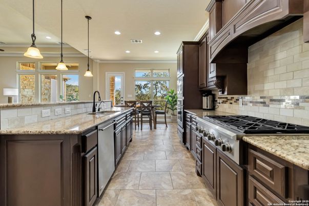 Dining room, Interior, Kitchen, Pendant Lights, Recessed Lighting
