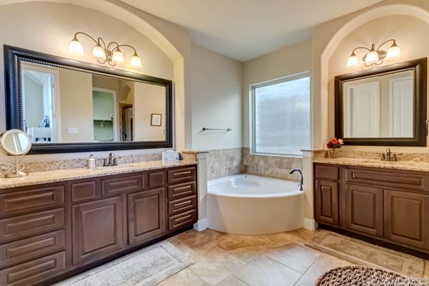 Bathroom, Dual Sink Vanities, Free Standing Baths, Interior