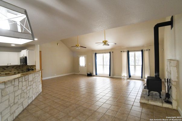Empty room, Interior, Kitchen, Recessed Lighting