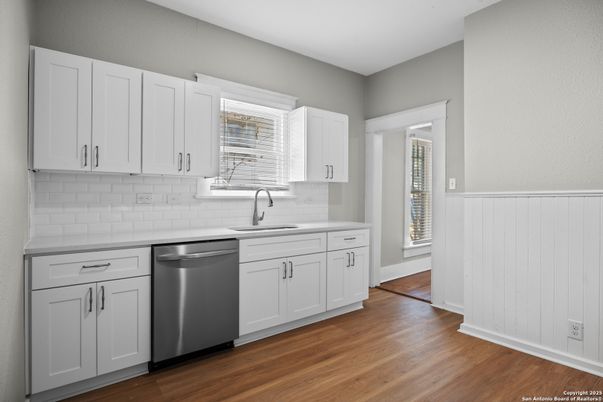 Interior, Kitchen, Stainless Steel Appliances, Wood Texture Flooring