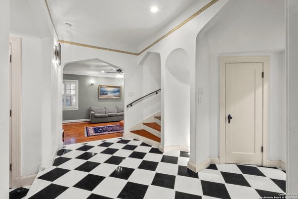 Interior, Recessed Lighting
