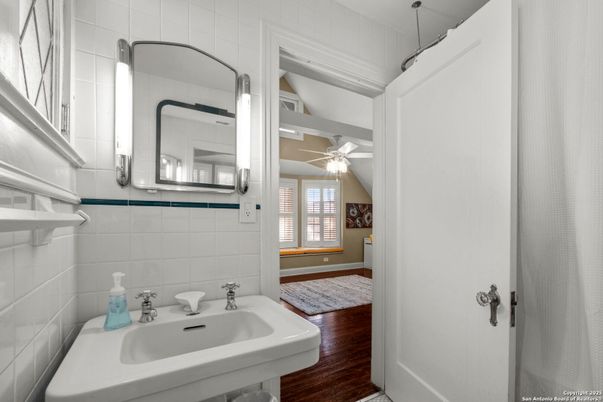 Bathroom, Interior, Wood Texture Flooring