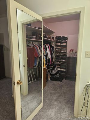 Interior, Walk-in Closets