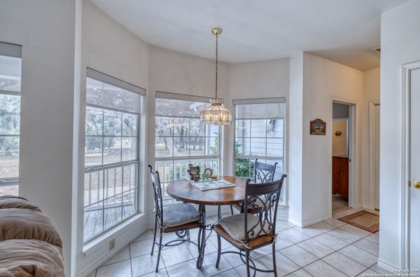 Dining room, Interior, Pendant Lights