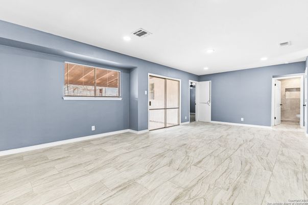 Empty room, Interior, Marble, Recessed Lighting, Wood Texture Flooring