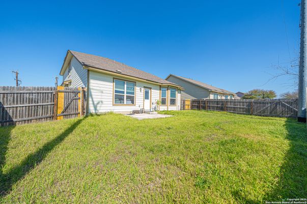 Backyard, Exterior