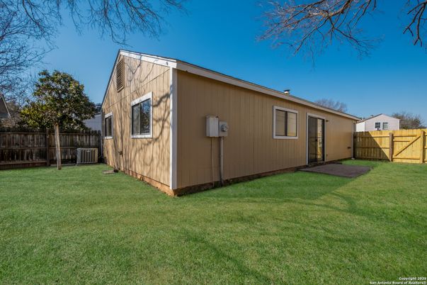 Backyard, Exterior