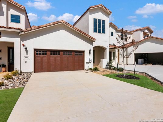 Attached, Exterior, Facade, Spanish Mediterranean