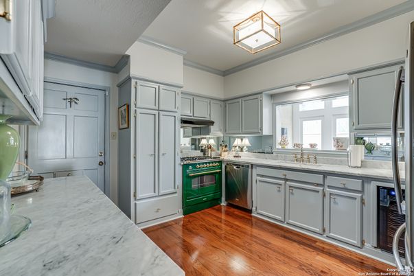 Interior, Kitchen, Wood Texture Flooring
