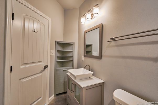 Bathroom, Interior