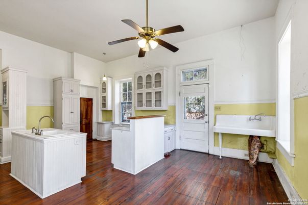 Interior, Kitchen, Wood Texture Flooring