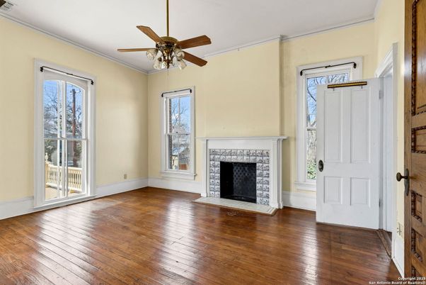 Empty room, Fireplace, Interior, Wood Texture Flooring