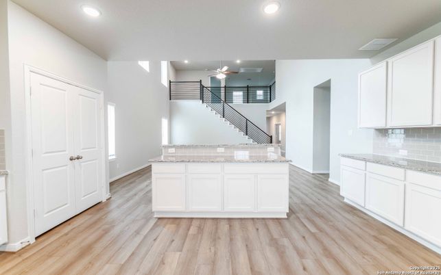Interior, Recessed Lighting, Wood Texture Flooring
