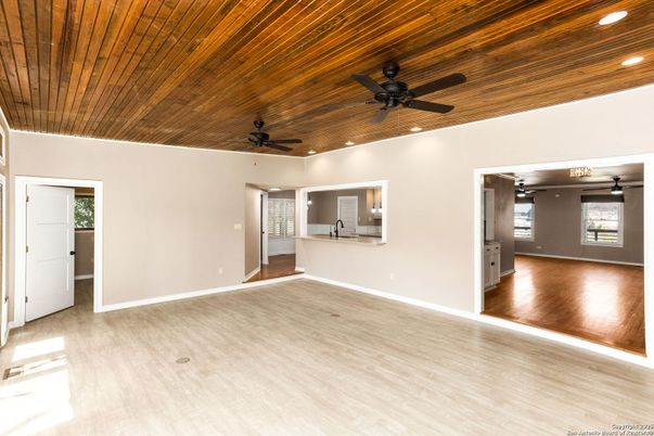 Empty room, Interior, Recessed Lighting, Wooden Ceilings, Wood Texture Flooring