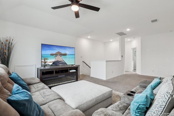 Interior, Living room, Recessed Lighting, Water