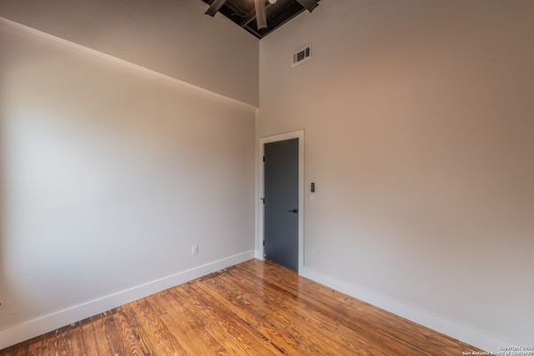 Empty room, Interior, Wooden Beams, Wood Texture Flooring