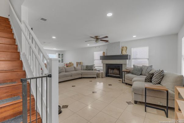 Fireplace, Interior, Living room, Recessed Lighting