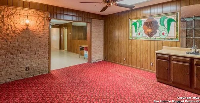 Empty room, Interior, Wooden Walls