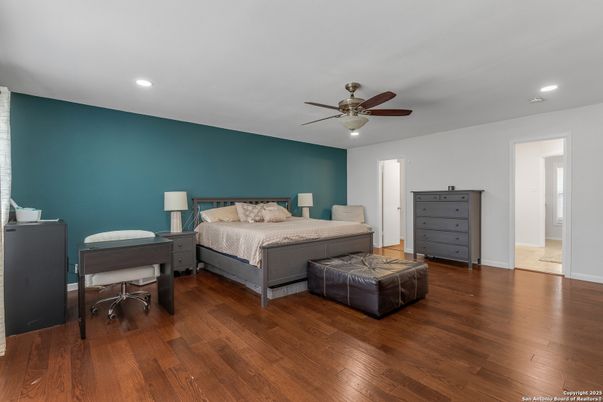Bedroom, Home Office, Interior, Recessed Lighting, Wood Texture Flooring