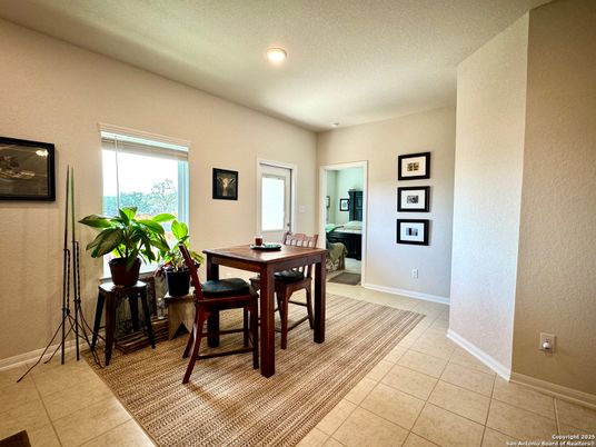 Dining room, Interior, Recessed Lighting