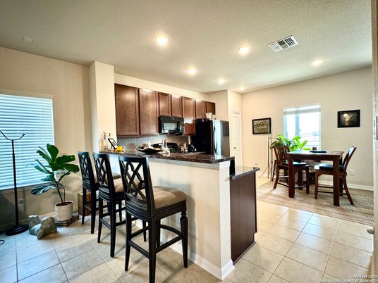 Dining room, Interior, Kitchen, Recessed Lighting