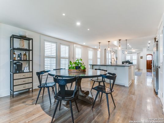 Dining room, Interior, Kitchen, Pendant Lights, Recessed Lighting, Wood Texture Flooring