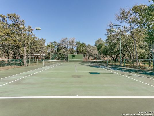 Exterior, Tennis Courts