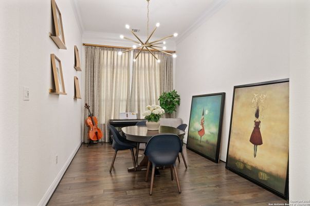 Dining room, Interior, Pendant Lights, Recessed Lighting, Wood Texture Flooring