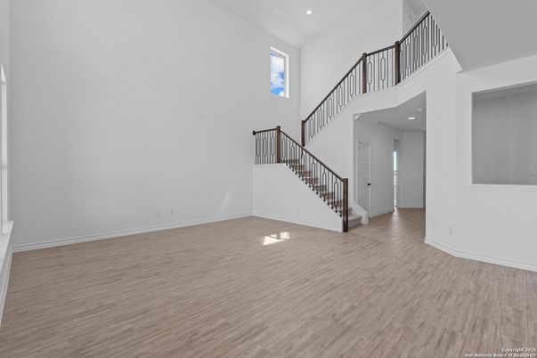 Interior, Recessed Lighting, Wood Texture Flooring