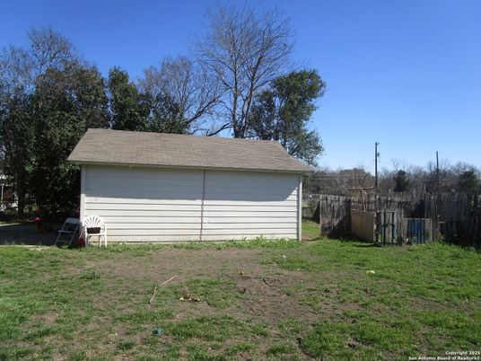 Backyard, Detached Garage, Exterior
