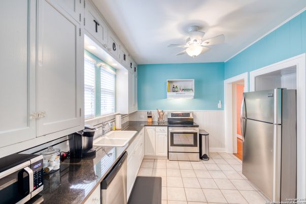 Interior, Kitchen